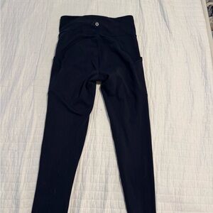 NAVY BLUE High-Waisted Leggings